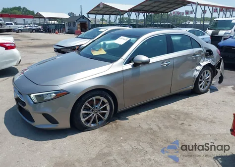 2019 Mercedes-Benz A 220 from USA, damaged, VIN WDD3G4EB2KW033243